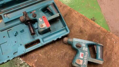 2 x MAKITA drills c/w case