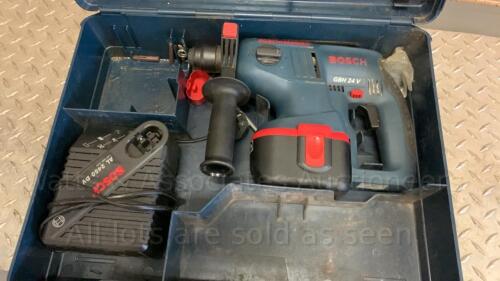 BOSCH GBH24B SDS PLUS hammer drill c/w case