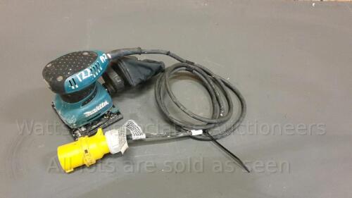 MAKITA 110v palm sander