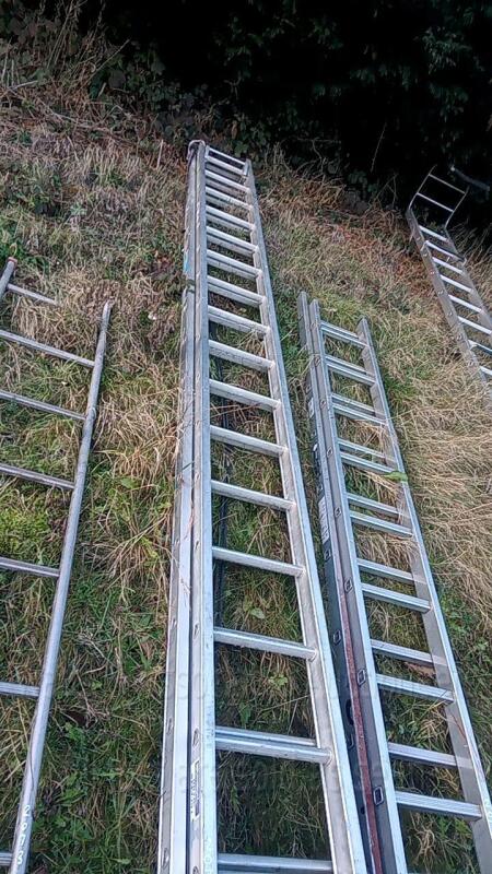 Double aluminium ladder