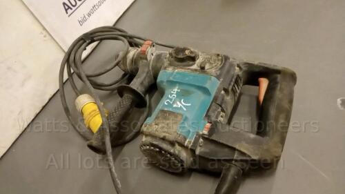 MAKITA HR3000 110v breaker