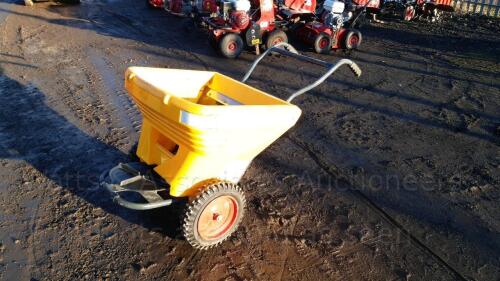 TURBO CAST salt spreader