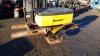 SNOW EX SP575 gritter c/w control box