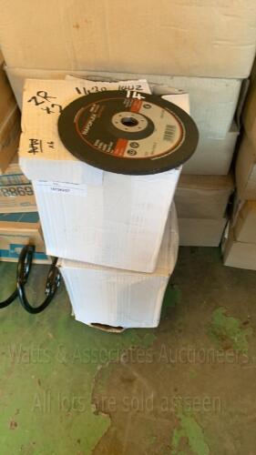 2 x boxes of RAPOFLEX extra grinding discs (approx 50)