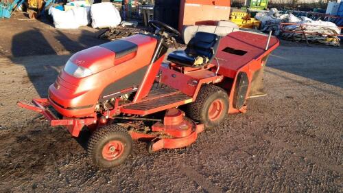 COUNTAX C800HE petrol ride on mower c/w BRIGGS engine, 48'' deck & PGC (s/n 61009680070)