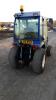 2006 ISEKI 4wd compact tractor c/w full cab, 2 x spool valves & 3 point linkage (SF56 MYD) - 9