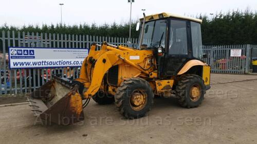 JCB 2CX airmaster (T613 ARM) with 4in1 bucket