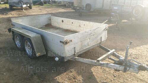 Twin axle tilt bed plant trailer