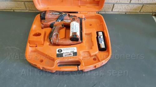 PASLODE IM65 F16 nail gun c/w case