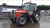 MASSEY FERGUSON 698 4wd tractor, manual splitter, 2 x spools valves, 3 point links, pto, twin assister rams S/n:220117