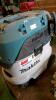 MAKITA 240v industrial vacuum - 4