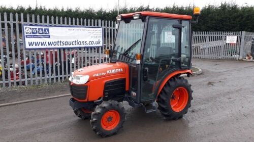 2008 KUBOTA B2230 compact tractor c/w full cab (OU08 HDY)