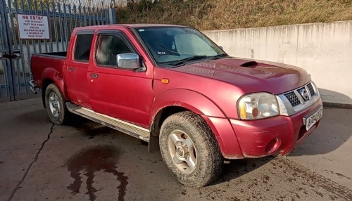 2004 NISSAN NAVARA d/c pick up (AO04 PGZ) (MoT 18th December 2020)(V5 in office)