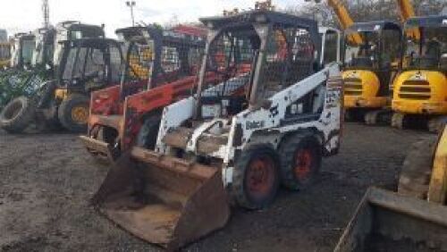 2001 BOBCAT 553 skidsteer (s/n 516414723) with bucket