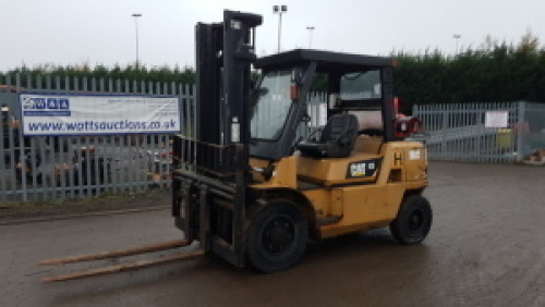 2008 CATERPILLAR GP40K-2 4t gas driven forklift truck (s/n ET29C 00106) with duplex mast & fork positioners