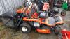 2004 KUBOTA GZD15 diesel zero turn mower c/w Glide Cut high tip collector (s/n 60155) (oil leak) - 3