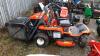 2004 KUBOTA GZD15 diesel zero turn mower c/w Glide Cut high tip collector (s/n 60155) (oil leak) - 4