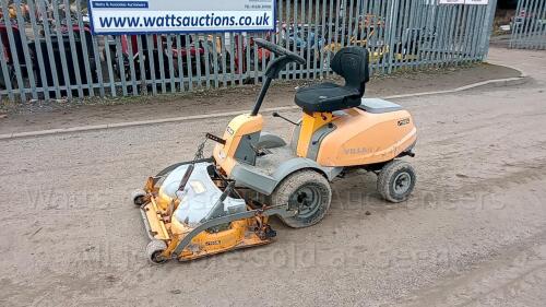 2008 STIGA VILLA12 petrol outfront mower (s/n 080212127A)