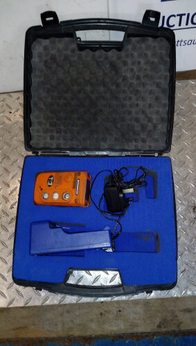 CROWCON T3 gas detector c/w case