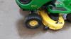 2019 JOHN DEERE E100 ride on lawn mower c/w BRIGGS & STRATTON engine - 10