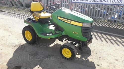 2013 JOHN DEERE X320 petrol driven tractor (s/n 250409)