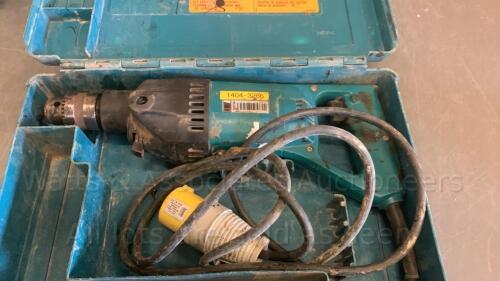 MAKITA 110v core drill c/w case