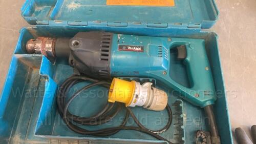 MAKITA 110v core drill c/w case