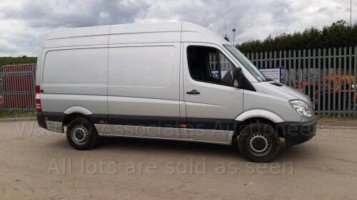 2014 MERCEDES-BENZ SPRINTER 313 cdi van (WM14 FVN) (Silver) (MoT 9th January 2023) (V5 & MoT in office) (All hour and odometer readings are unverified and unwarranted)