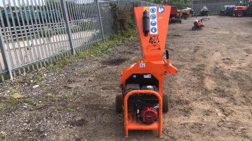 2016 TIMBER WOLF TW13/75E petrol chipper (s/n 132020)