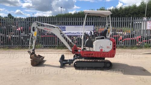 2015 TAKEUCHI TB216 rubber tracked excavator c/w 2 buckets, blade, piped & Q/Hitch (s/n 216003080) (All hour and odometer readings are unverified and unwarranted)