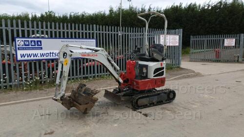 2018 TAKEUCHI TB210 rubber tracked excavator S/n: 211002913 with 3 buckets, blade, piped, & expanding tracks (All hour and odometer readings are unverified and unwarranted)