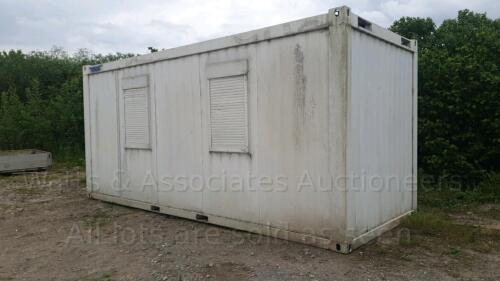 20 x 8ft office container