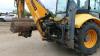 2006 TEREX 860 backhoe loader (SV06 BNA) with 4 in 1 bucket, forks & extending dig (All hour and odometer readings are unverified and unwarranted) - 12