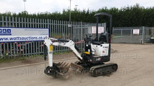 2020 BOBCAT E10-Z rubber tracked excavator S/n: B4PD14082 with 2 buckets, blade, piped, Q/hitch & expanding tracks (All hour and odometer readings are unverified and unwarranted)