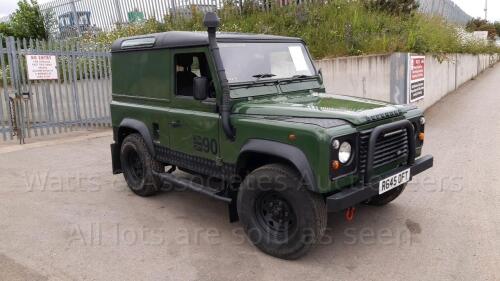 1998 LAND ROVER DEFENDER 90 4x4 2.5 tdi (R645 OFT) (Green) (MoT 7th June 2023) (V5, MoT & other details in office) (No Vat) (All hour and odometer readings are unverified and unwarranted)