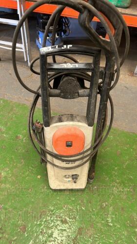 STIHL 240v power washer c/w hose & lance