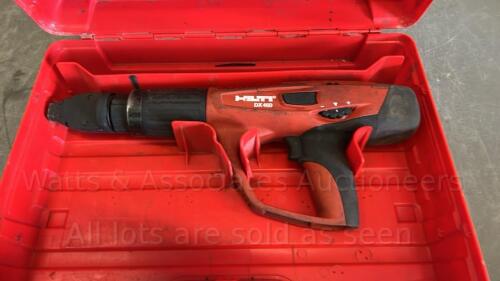 HILTI DX460 stud gun c/w case