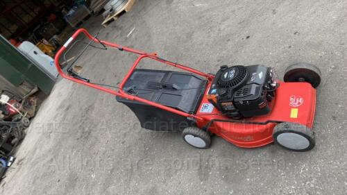 ALKO 4700 BRE petrol rotary mower c/w collection box