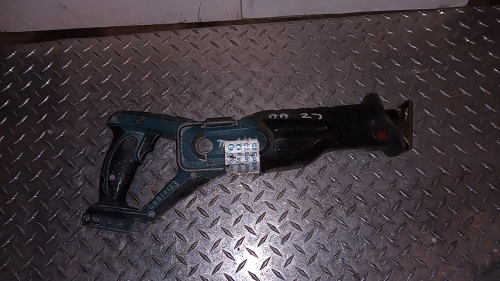 MAKITA 18v cordless reciprocating saw