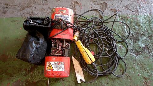 LODESTAR 500kg 110v chain hoist