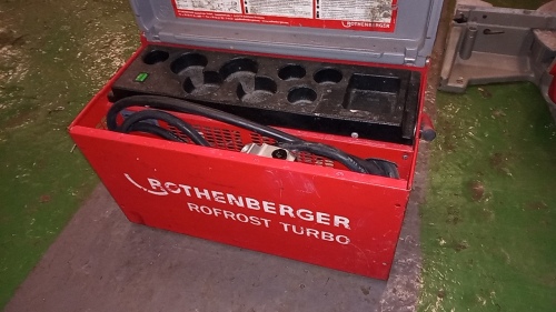 ROTHENBERGER ROFROST TURBO pipe freezing kit