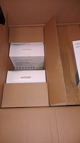 Box of wireless doorbells