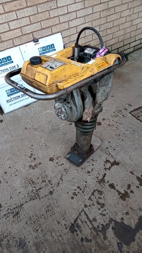 WACKER NEUSON BS50 petrol trench rammer