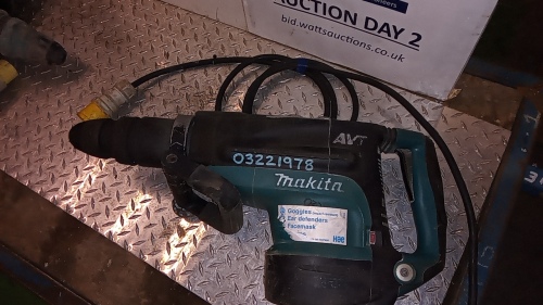 MAKITA HR5211C 110v breaker