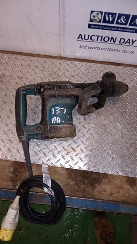 MAKITA HM0871C 110v breaker