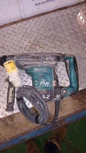 MAKITA HR3210C 110v breaker