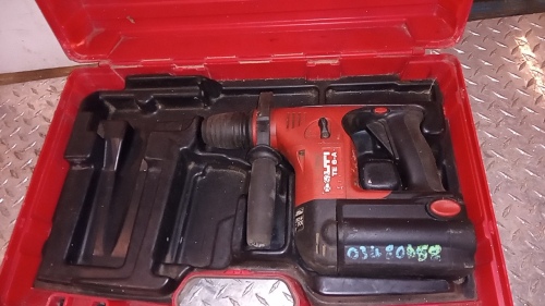 HILTI TE6-A 36v cordless SDS drill c/w case