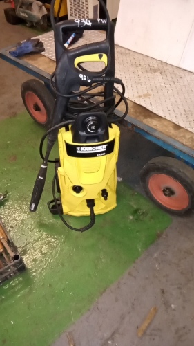 KARCHER 240v jet washer c/w lance