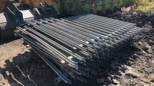 8 x 2.5m x 1.75m galvanised palisade fence panels