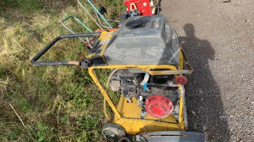 WACKER NEUSON road saw c/w dust suppression bottle